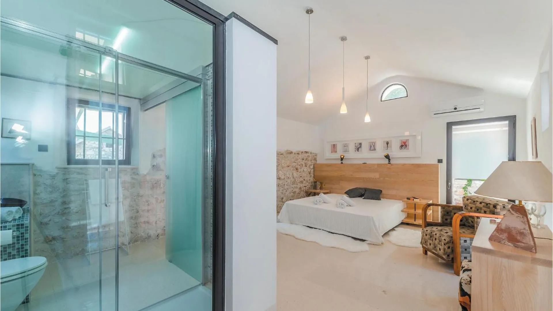 Beautiful Home In Tkon With Outdoor Swimming Pool クロアチア
