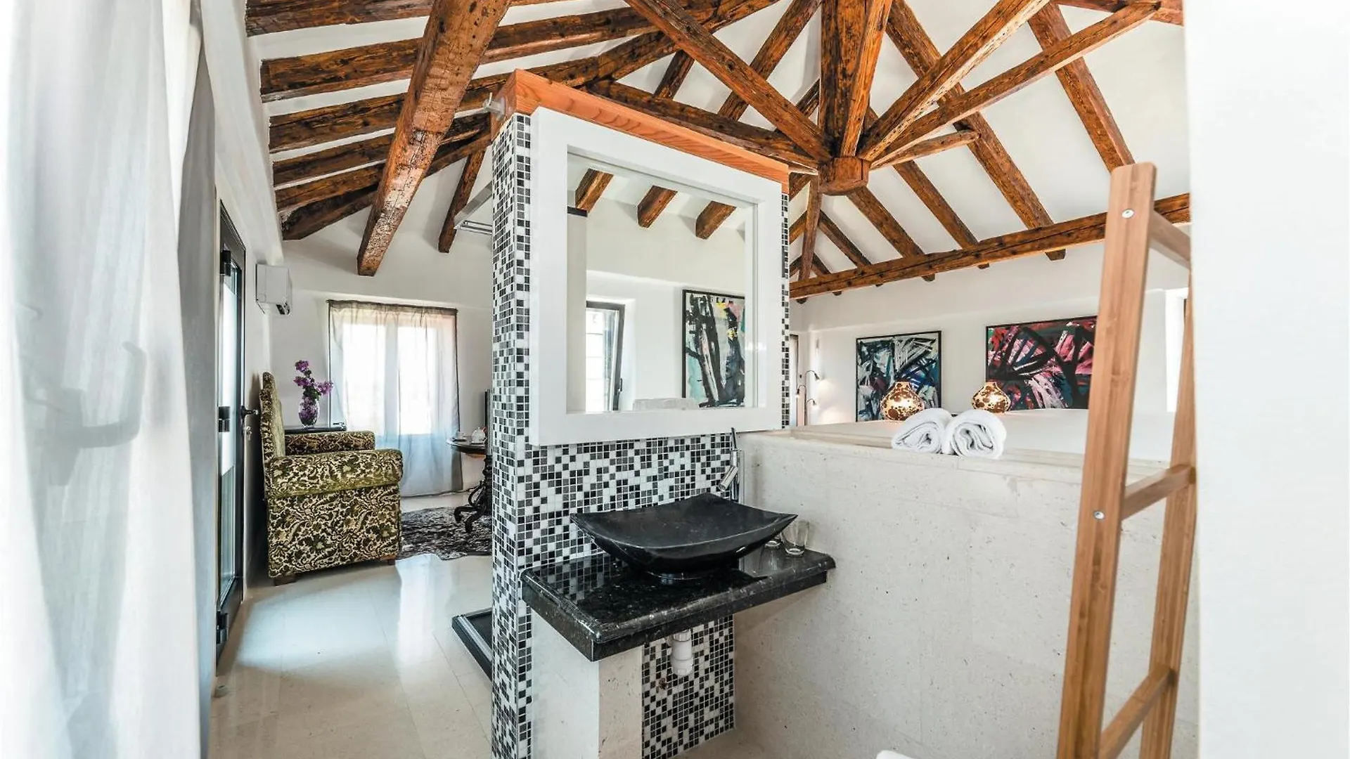 別荘 Beautiful Home In Tkon With Outdoor Swimming Pool